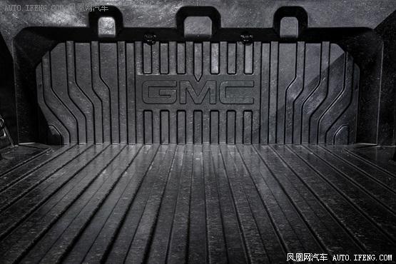 全新GMC SIERRA官图发布 碳纤维货厢是亮点