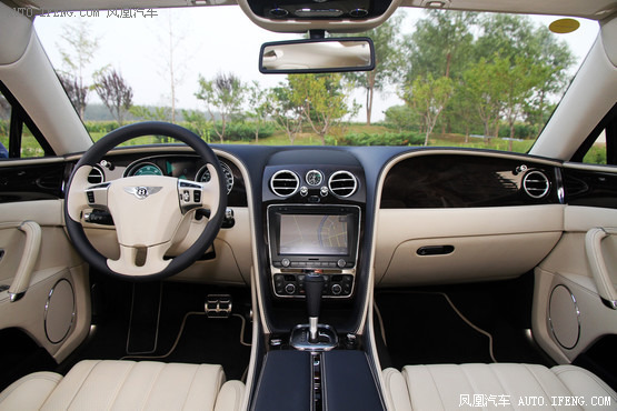 2014款 宾利飞驰 4.0T V8 标准版