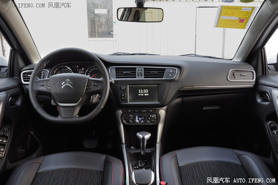 2015款 雪铁龙C3-XR 1.6L 自动先锋型