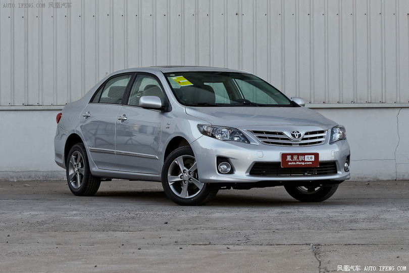 2013款 丰田卡罗拉 特装版 1.8GL-I 自动至酷版