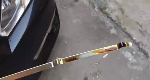 新车机油变黑,是不是该保养了?_狮跑