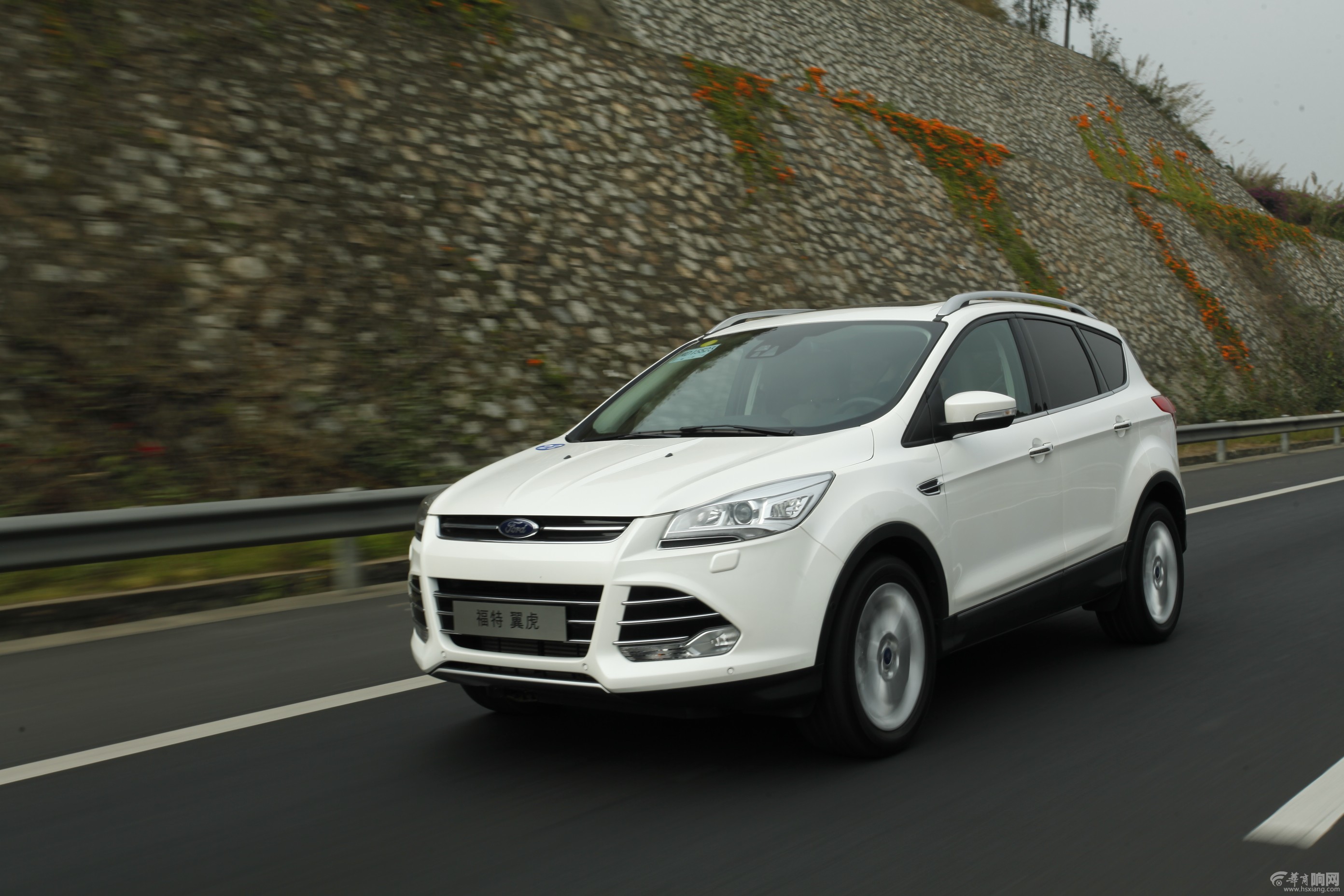 来湖州万国置换二手车千元好礼相送哦-浙江万