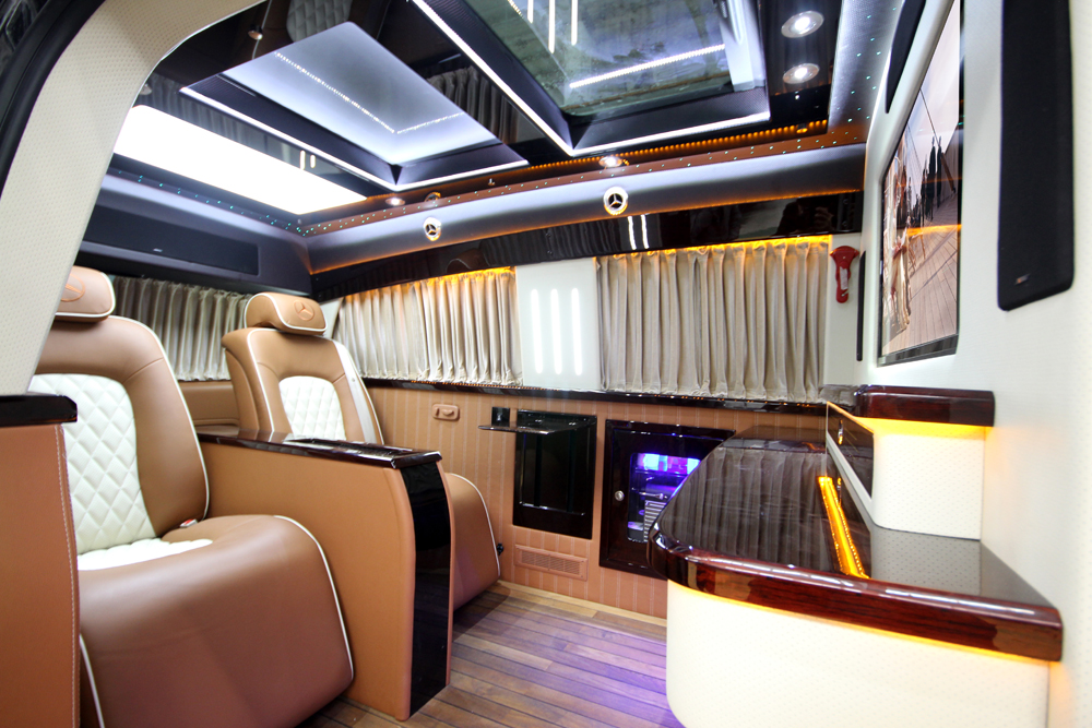 奔驰威霆商务车+vs+奔驰威霆房车改装-浙江中