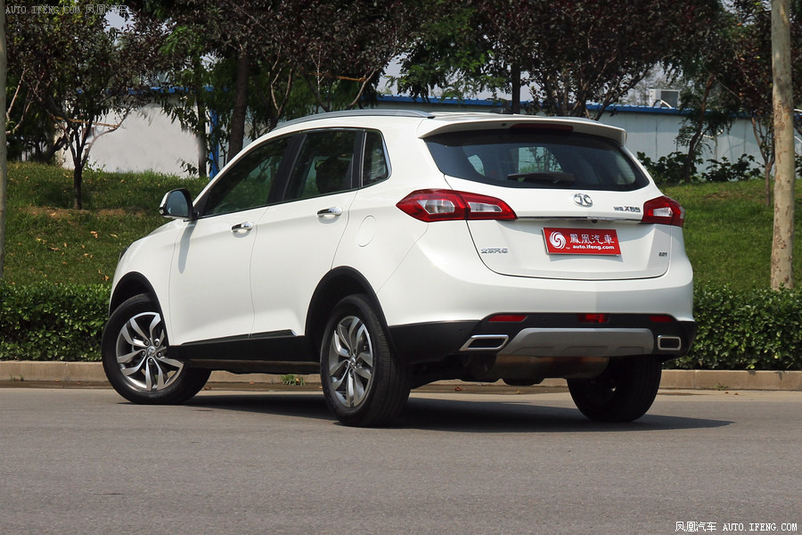 汽车图片 北京汽车 绅宝x65 2015款 2.