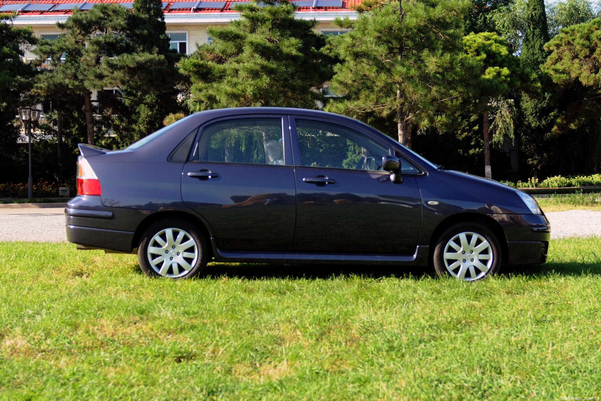 4l 手动舒适型vvt图片 铃木_汽车图库_凤凰汽车_1536736