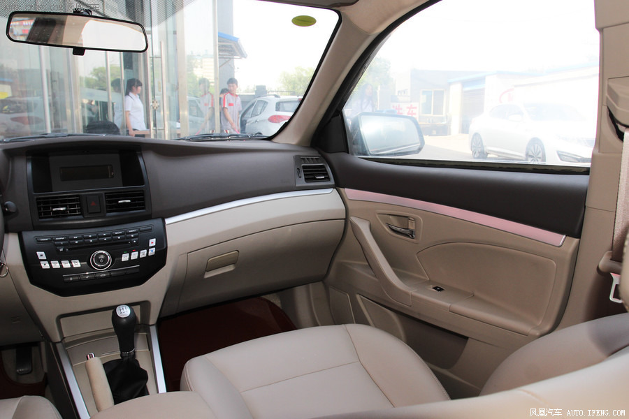 【力帆720内饰】力帆720内饰高清图 - 58同城