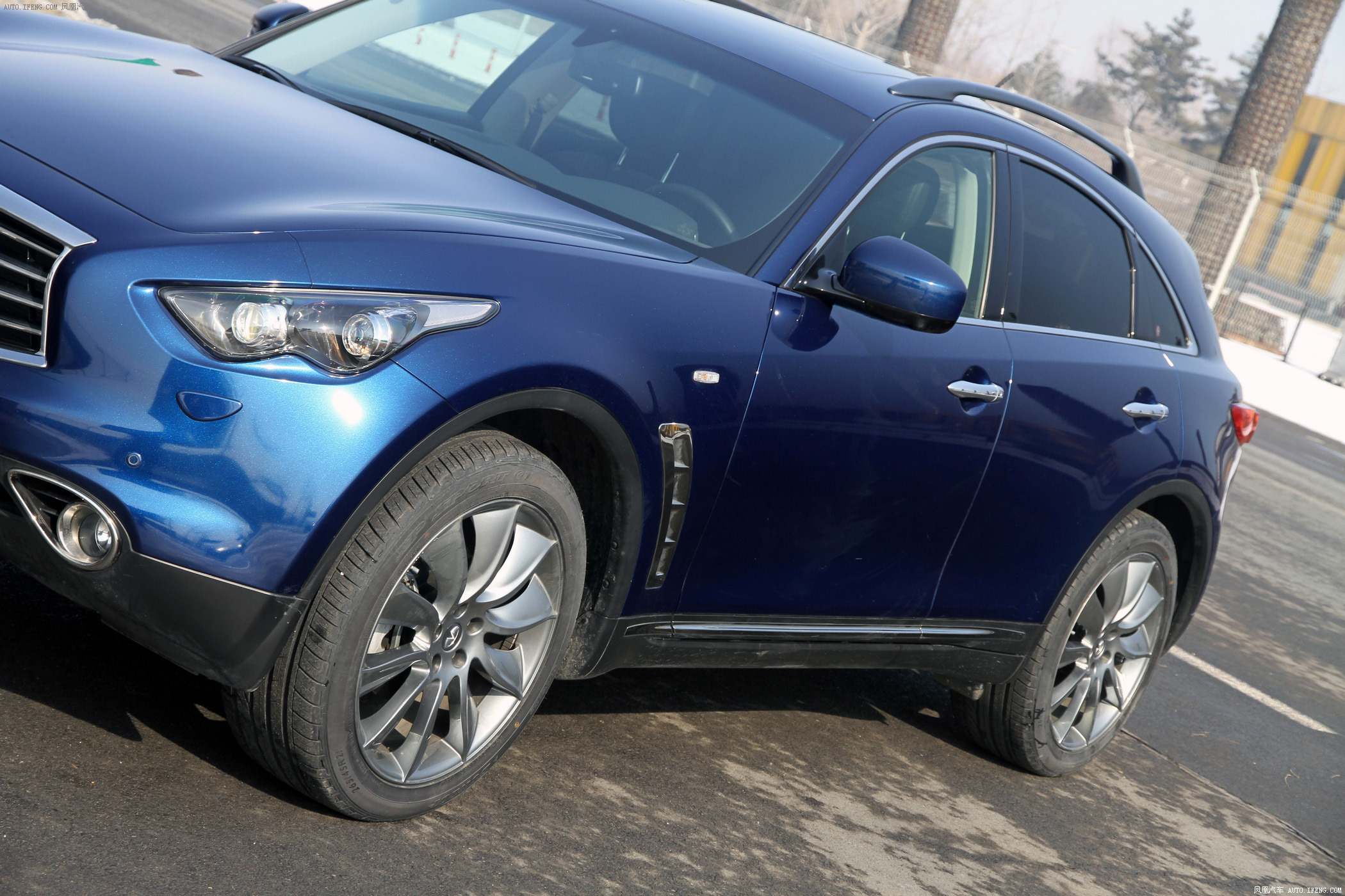 【英菲尼迪fx图片】_2013款 fx37 五周年限量版图片 英菲尼迪_汽车