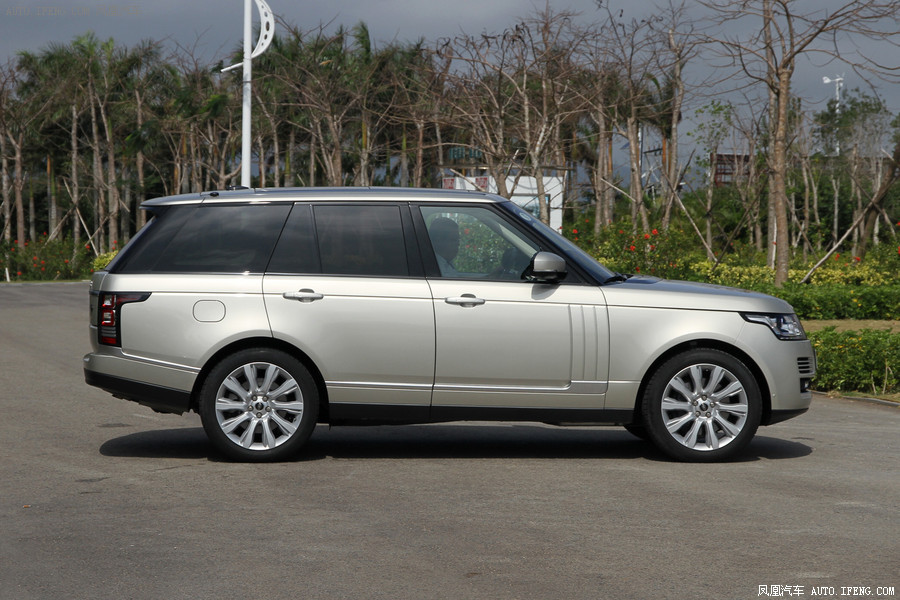 0 v8 na vogue se汽油版图片 路虎_汽车图库_凤凰网汽车