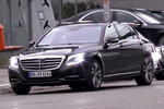 奔驰S级谍照9月亮相