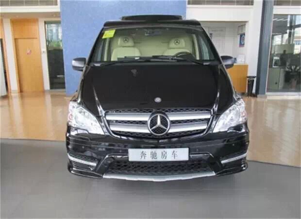 春节自驾不用愁之奔驰v9钻石小房车