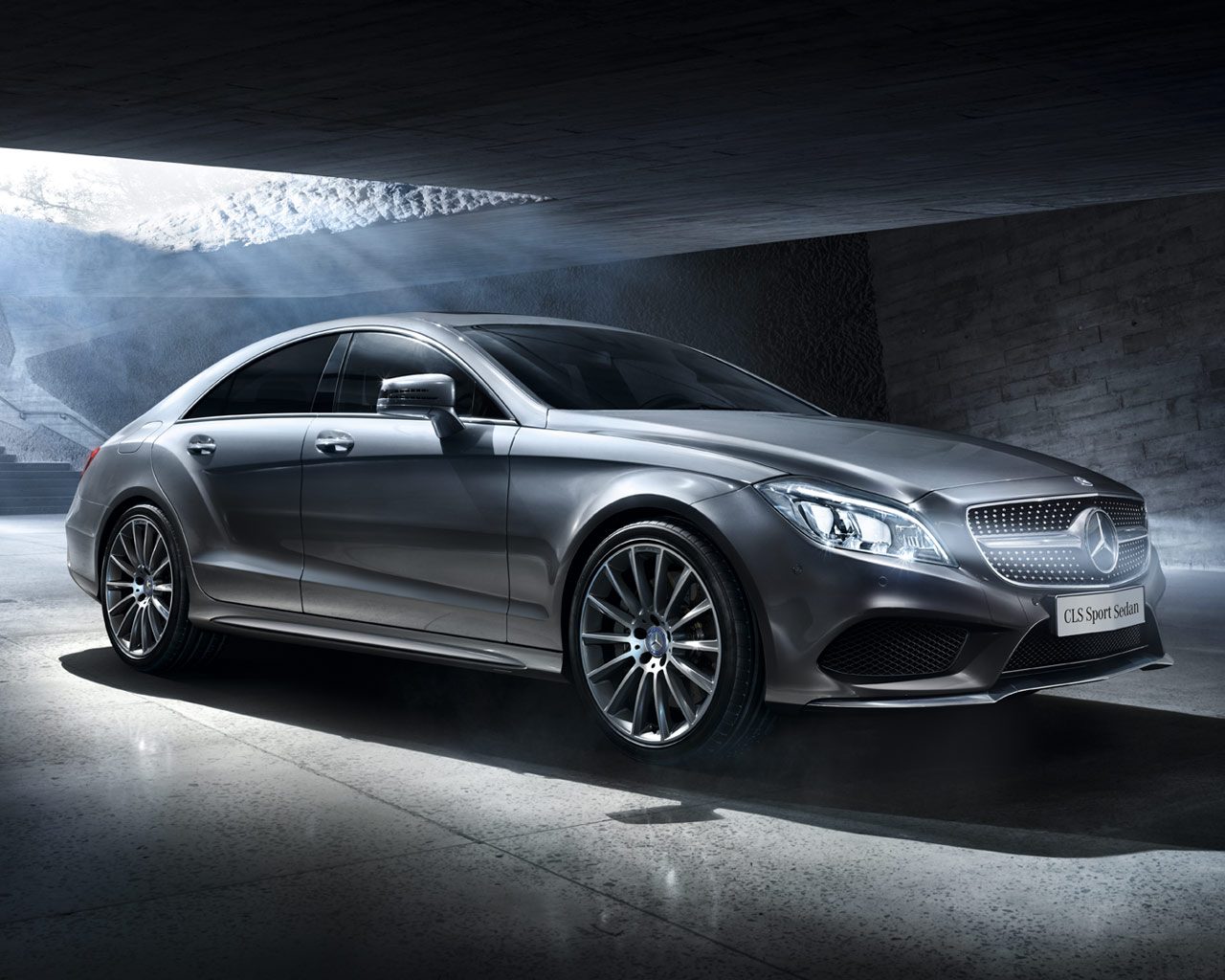 引人注目 梅赛德斯-奔驰cls级轿跑车