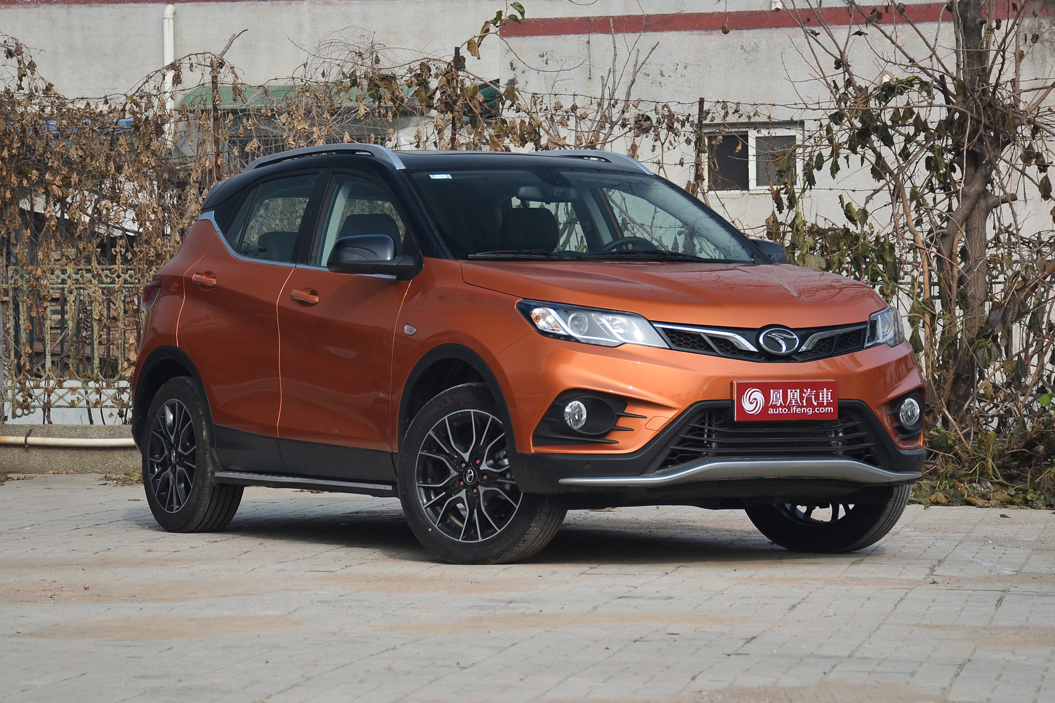 东南dx3 2016款 1.5t cvt尊贵型